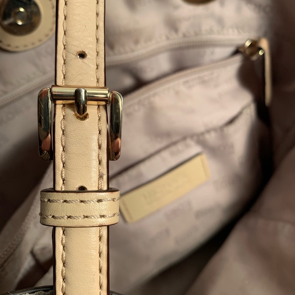 Michael Kors Snakeskin Purse - Picture 4 of 5